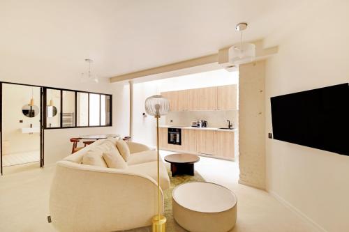 Pick A Flat's Apartments in Montparnasse - Rue La Falguière