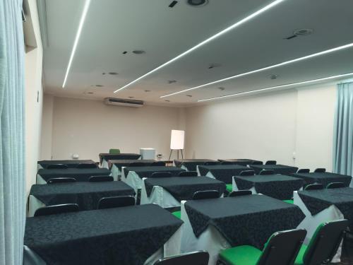 Konferenční prostory v ubytování Hotel Golden Park Uberaba By Nacional Inn