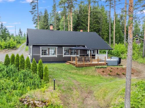 Zahrada ubytování Holiday Home Hanhenpesä by Interhome