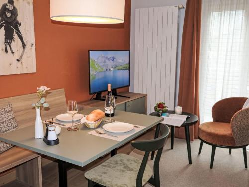 Apartment Juliana-2 by Interhome
