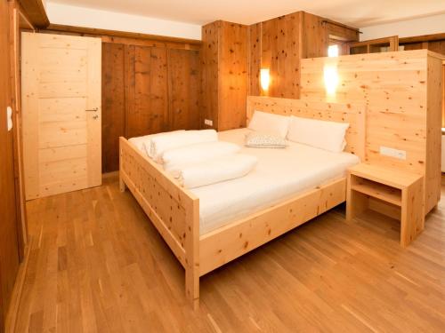 Ένα ή περισσότερα κρεβάτια σε δωμάτιο στο Apartment Typ A by Interhome