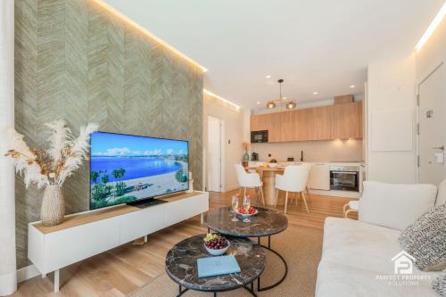 NEW stylish beachside 2BR with pool and garage