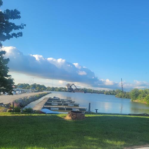 Gallery image of Fisherman's place, pet friendly, waterside, docking in Port Clinton