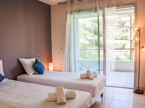Apartment Cristal Croisette-5 by Interhome