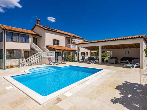 Holiday Home Susan & David by Interhome