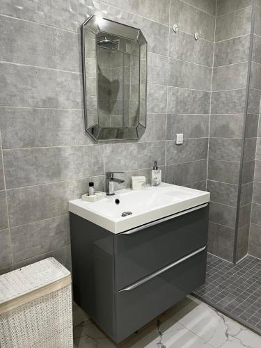 Appartement niçois au coeur du triangle d'or