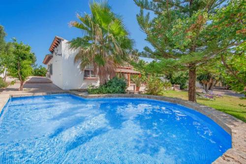 Villa Son Fe Vilaire by SealandVillas