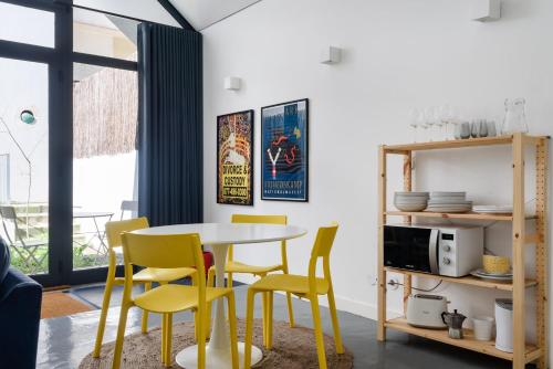 Cool Alegria Loft Mezzanine Retreat