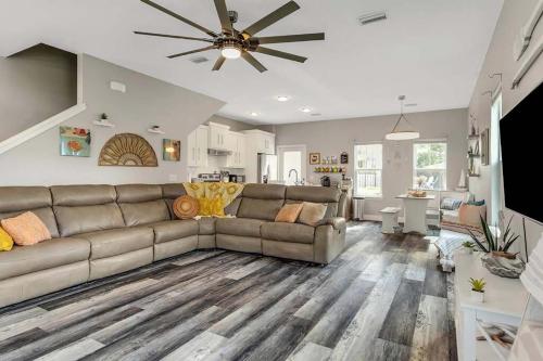 Sunny Daze by Emerald Coast Retreats photo 10