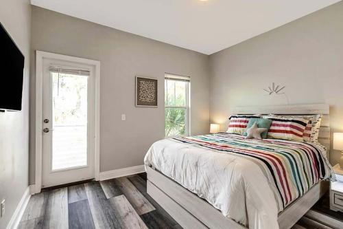 Sunny Daze by Emerald Coast Retreats photo 24