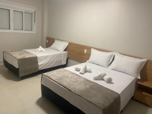 Katil atau katil-katil dalam bilik di Joris Hotel