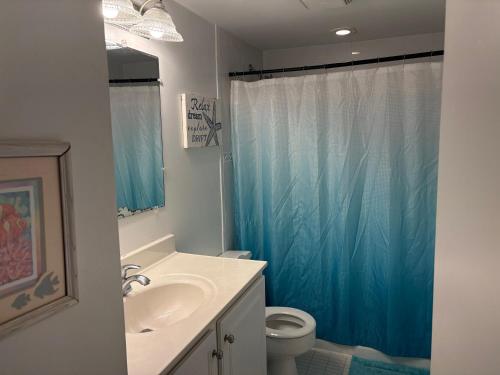 Ένα μπάνιο στο High Point North Studio M8