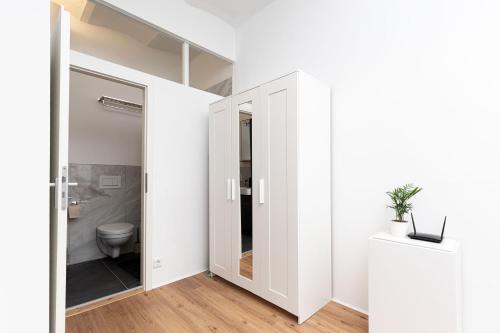 Koupelna v ubytování Best location, stylish and modern