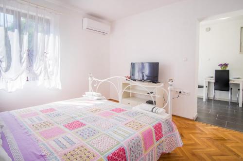 Apartments Rose