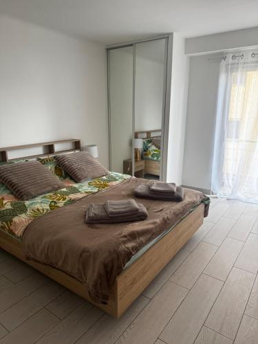 3-room apartment with sea view in Cannes