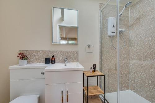 Koupelna v ubytování The Garden Cottage