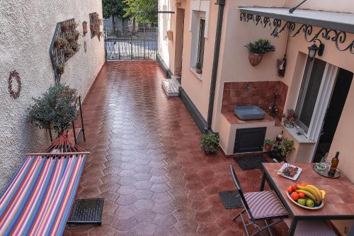 Μπαλκόνι ή βεράντα στο Orfeas Home/Detached House 74m2,parking&yard