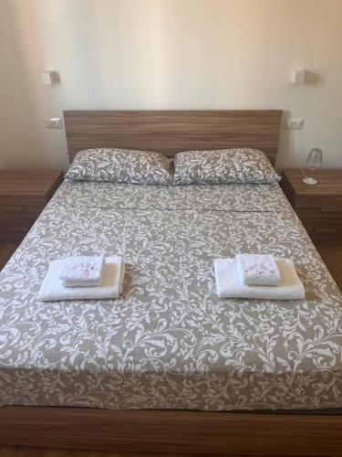 Sesto home