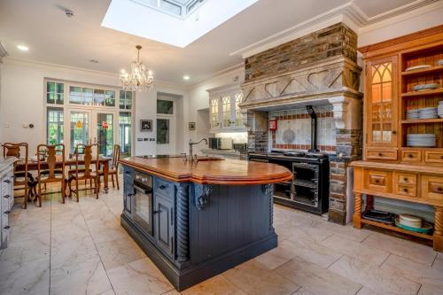 Dapur atau dapur kecil di The Welsh Chateau