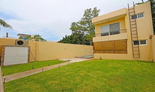 Gallery image of Departamentos VESA in Ajijic