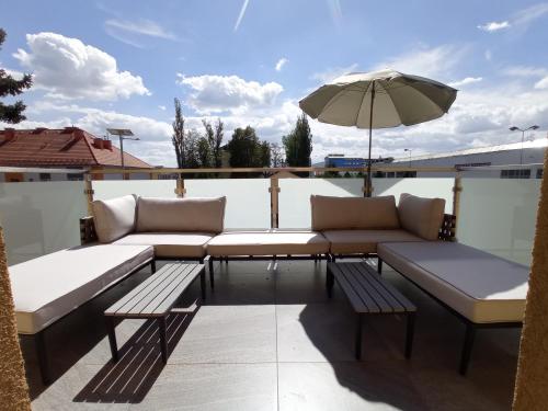 Apartment Poprad - Tatra Elegant, Near High Tatras, Free Parking, Modern Stay