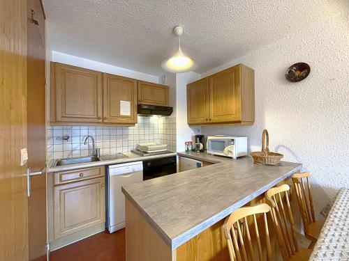Appartement 6 pers aux Menuires - Quartier Brelin - Balcon sud, ski au pied, accès 3 Vallées - FR-1-452-207