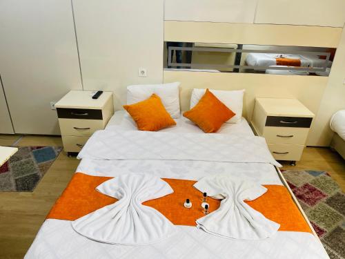 Postel nebo postele na pokoji v ubytování Taksim Golden House Hotel