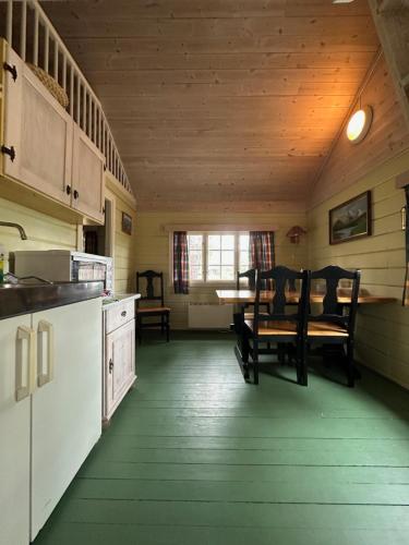 Kuchyň nebo kuchyňský kout v ubytování Bjorliheimen Fjellhotell-Hytte 10 & 17