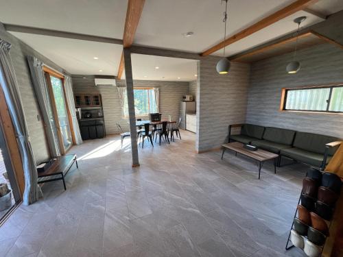 Posezení v ubytování Akagi Log INN Glamping - Vacation STAY 38422v