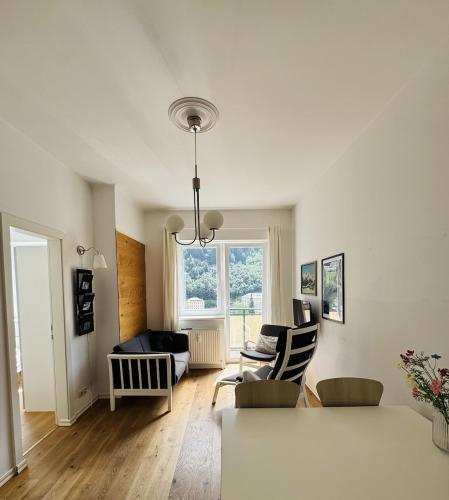 Cozy apartment with VIEWS
