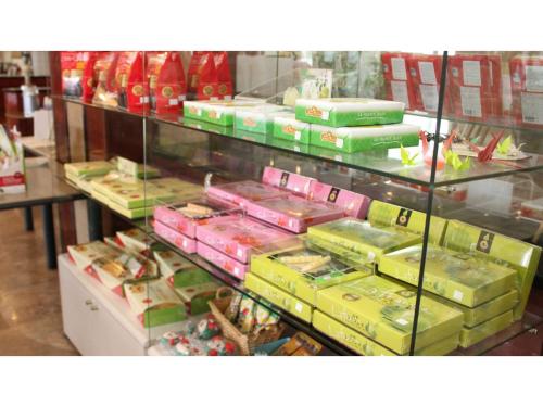 a display case filled with different types of food at Hotel Symphony - Vacation STAY 85394v in Sagae
