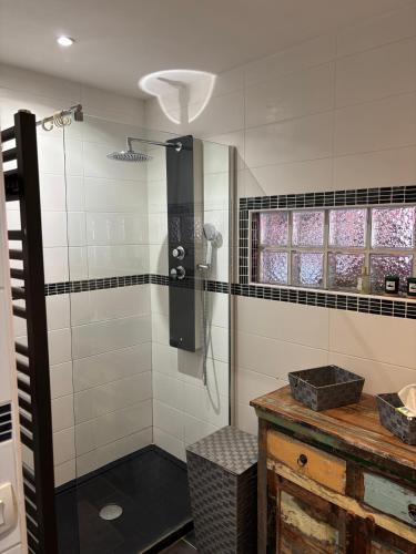 Superbe appartement avec piscine et parking