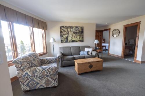 Posezení v ubytování Winwood Condominiums by Windham Mountain Club