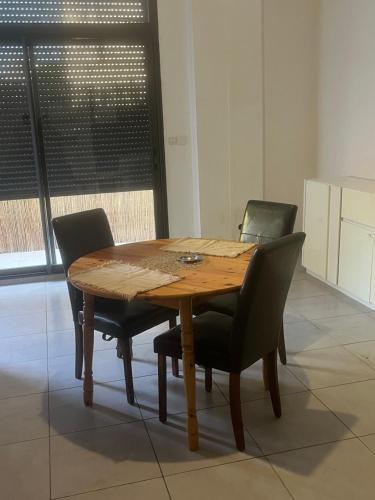 Gambar di galeri bagi type 2 avec terrasse et parking di Marseille