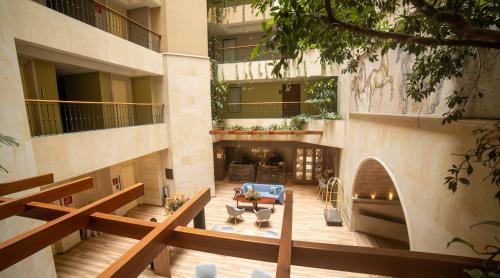 Ruang duduk di Embassy Suites by Hilton Bogotá - Rosales