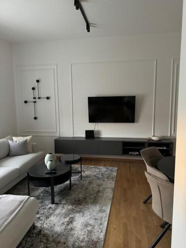 Stross Luxe Oasis
