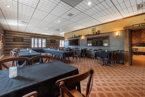Εστιατόριο ή άλλο μέρος για φαγητό στο Best Western Parkway Inn & Conference Centre