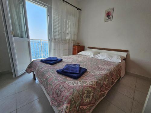 Katil atau katil-katil dalam bilik di Apartment Savar 8079c