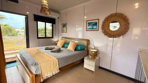 Кровать или кровати в номере MOOREA - Naku Kahi Bungalow 4