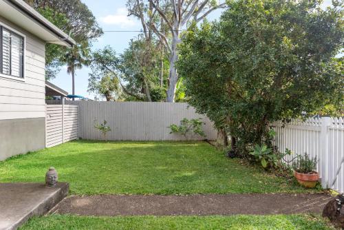 Jardín al aire libre en Tranquil Hideaway in Redcliffe