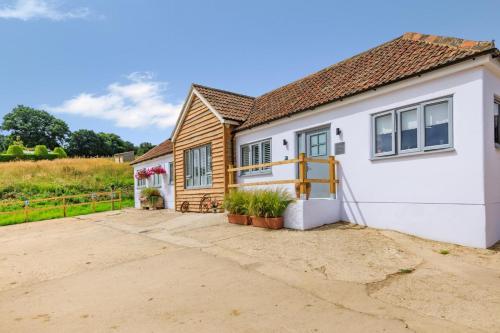 Foto sihtkohas Curland asuva majutusasutuse The Milking Parlour - Heavenly Views Cot galeriist