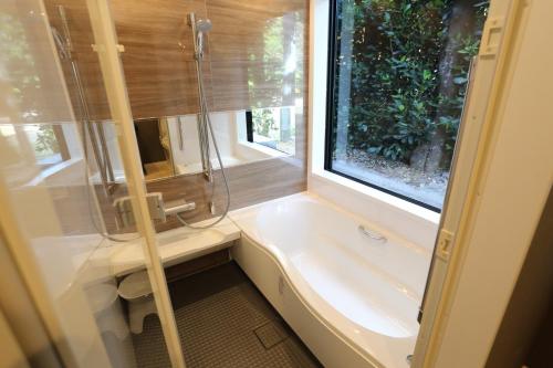 Phòng tắm tại Tabinoteitaku Okinawa Bise -HOMANN CONCEPT- - Vacation STAY 91218v