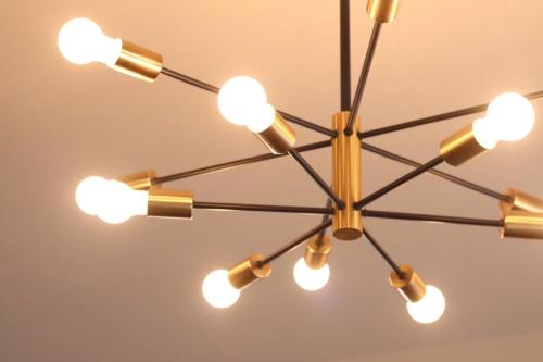 a cluster of lights hanging from a ceiling at Dekopin House - Vacation STAY 18550 in Hanamaki