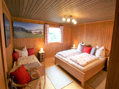 Cama o camas de una habitación en Chalet in Vorarlberg near Ski Slopes