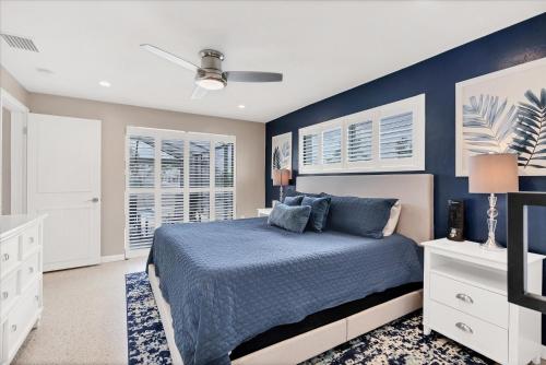 Giường trong phòng chung tại GRH14115 - Charlotte Harbor Area - 3 Bed 2 Baths Villa