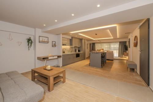 Pythagorio Apartment Piraeus Port Area Stay