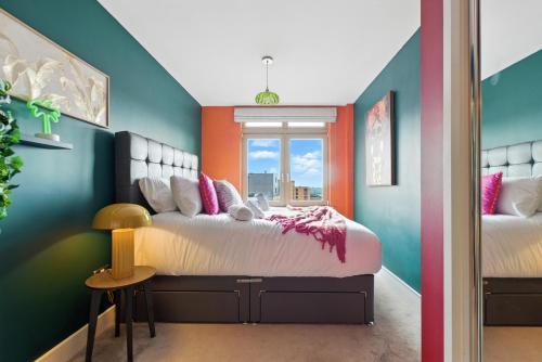 Penthouse Botanica- Wyndale Signature Stays photo 8
