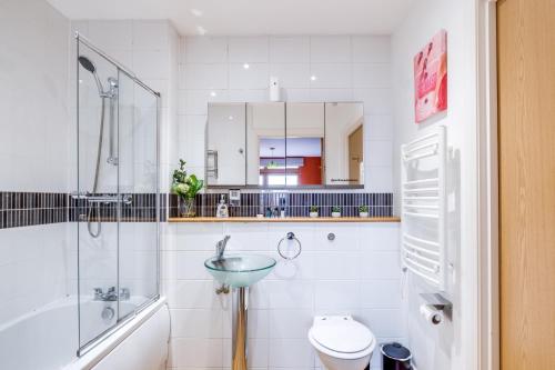 Penthouse Botanica- Wyndale Signature Stays photo 35