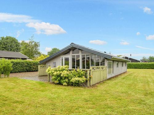 Fotografie z fotogalerie ubytování 5 person holiday home in Hejls-By Traum v destinaci Hejls