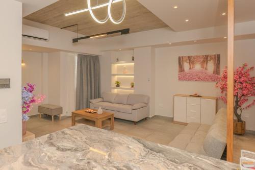 Pink Season Apartment stylish stay in Piraeus Area
